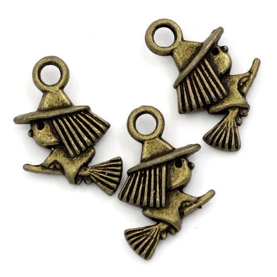 Immagine di Lega di Zinco Halloween Charm Ciondoli Strega Tono del Bronzo 16mm x 10mm, 100 Pz