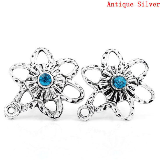 Immagine di 30 Pz Lega di Zinco Orecchino a Bottone per Orecchio con Accessori per Connettori ad Anello Tappi di Orecchini Fiore Argento Antico Filigrana Blu Strass 21mm x 15mm