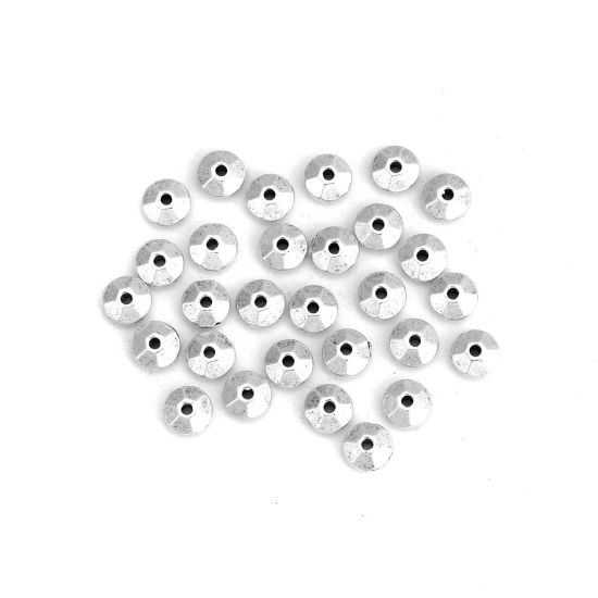 Immagine di Lega di Zinco Perline Piattino Volante Tono Argento Sfaccettato Circa 6mm x 2.7mm, Foro:Circa 1.1mm, 300 Pz