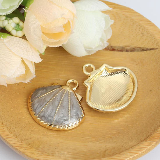 Picture of Zinc Based Alloy Charms Gold Plated Shell Beige Enamel 23mm x 23mm, 5 PCs