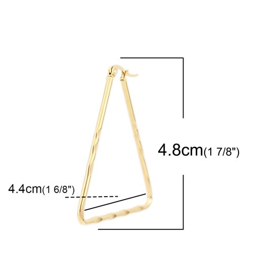 Immagine di 304 Acciaio Inossidabile orecchino cerchio Oro Placcato Triangolo Intagliato 4.8cm x 4.4cm, Posta / Filo Dimensione: (17 misura), 1 Paio