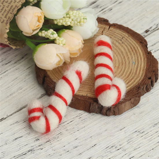 Picture of Wool For DIY & Craft Red Christmas Candy Cane 5.2cm x 2.7cm, 2 PCs