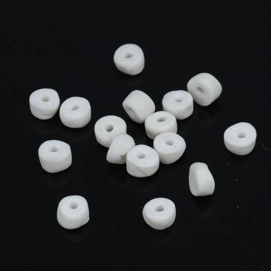 Image de Perles en Céramique Plat-Rond Blanc 6mm x 4mm, Taille de Trou: 1.4mm, 20 Pcs