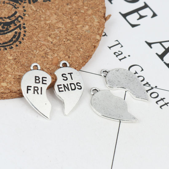 Immagine di Lega di Zinco Migliori Amici Charms Cuore Spezzato Argento Antico Lettere " Best Friends " 23mm x 13mm , 10 Seri ( 2 Pz/Serie)