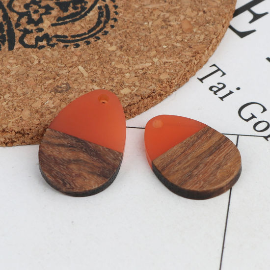 Imagen de Resina de Efecto Madera Colgantes Charms Gota Naranja 25mm x 17mm, 5 Unidades