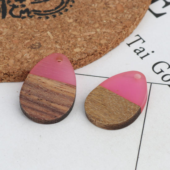 Imagen de Resina de Efecto Madera Colgantes Charms Gota Fucsia 25mm x 17mm, 5 Unidades