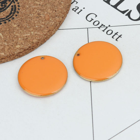 Bild von Messing Emaillierte Pailletten Charms Rund Vergoldet Orange 25mm D., 5 Stück