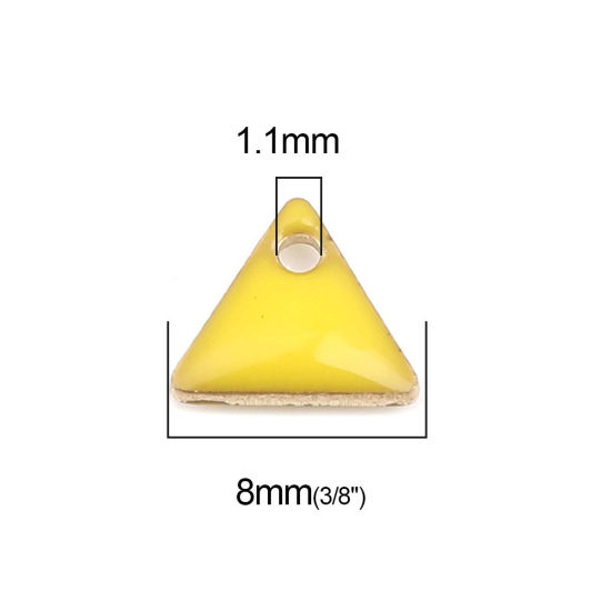 Image de Breloques Sequins Emaillés Double Face en Laiton Triangle Doré Citron 8mm x 7mm, 10 Pcs