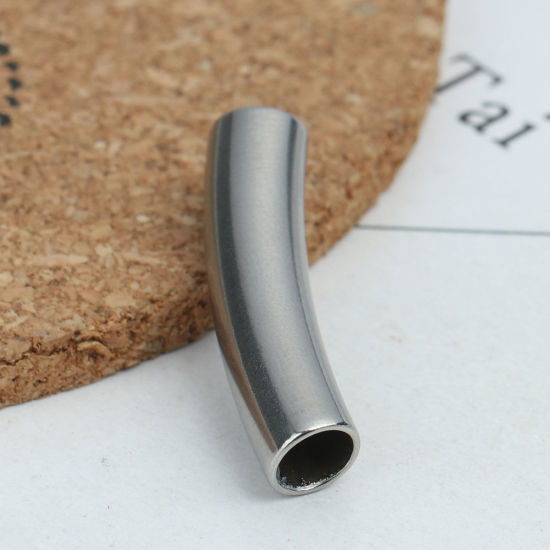 Imagen de 304 Acero Inoxidable Cuentas Cilíndrico Tono de Plata Curva 30mm x 7mm, Agujero: Aprox 5.7mm, 1 Unidad