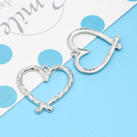 Immagine di Lega di Zinco San Valentino Ciondoli Cuore Tono Argento 34mm x 33mm , 30 Pz