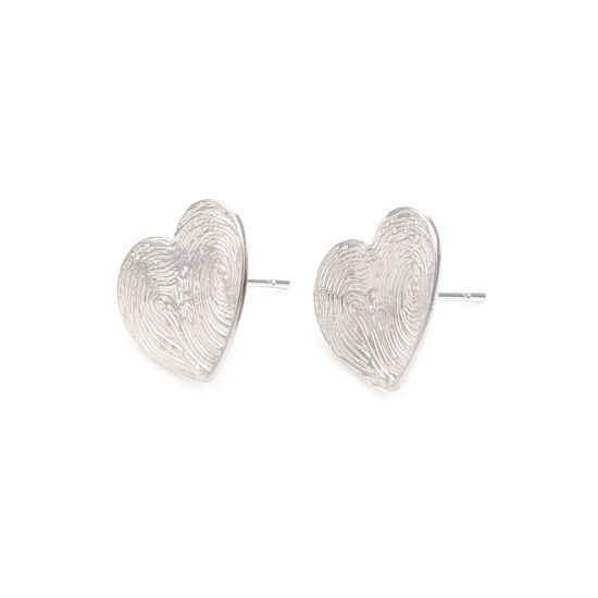 Imagen de Zamak día de San Valentín Pendientes Corazón Tono de Plata Tallado Con Tapones 14mm x 14mm, Post/ Wire: (20 gauge), 2 Pares