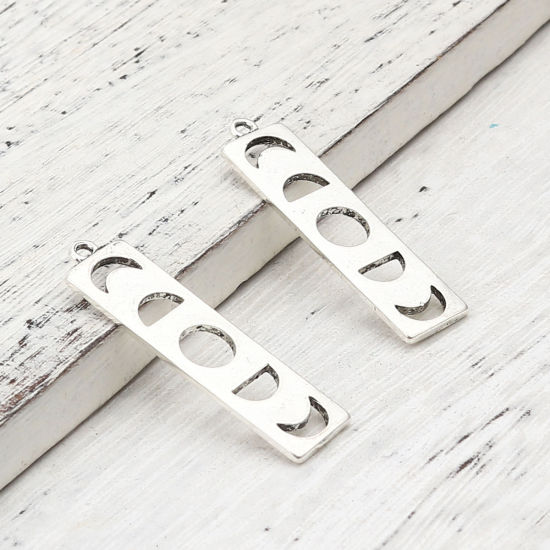 Bild von Zinklegierung Galaxis Anhänger Rechteck Antiksilber Mond 40mm x 10mm, 20 Stück