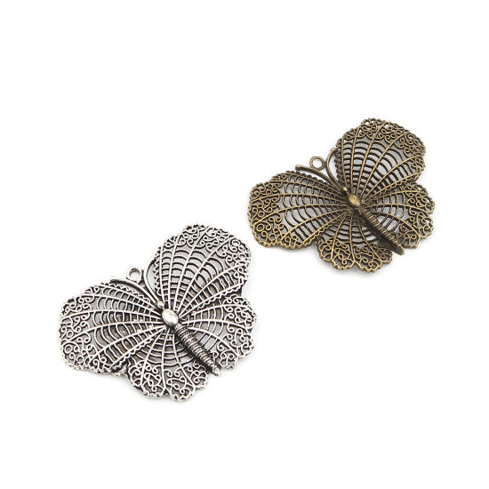 Immagine di Zinc Based Alloy Insect Pendants Butterfly Animal Antique Silver Color 68mm x 47mm, 2 PCs