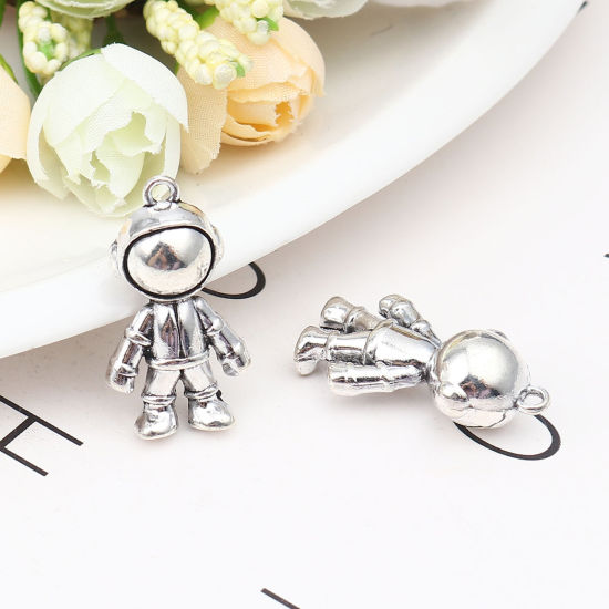 Picture of Zinc Based Alloy Galaxy Pendants Astronaut Spaceman Antique Silver Color 32mm x 18mm, 5 PCs