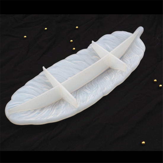 Picture of Silicone Resin Mold For Jewelry Making Plate White Feather 24cm x 8.8cm, 1 Piece