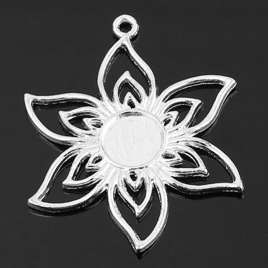 Picture of Zinc Based Alloy Cabochon Settings Pendants Filigree Flower Silver Plated (Fits 10.5mm Dia) 4.7cm x3.8cm, 30 PCs
