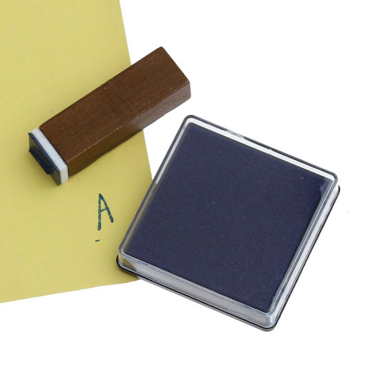 Picture of Ink Pad For Rubber Stamp Craft Card Making Scrapbook Blue Black 4cm x 4cm(1 5/8" x1 5/8"), 10 PCs
