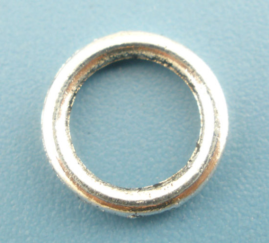 Picture of 300 PCs 8mm Dia., 1.5mm(15 gauge) Zinc Based Alloy Closed Soldered Jump Rings Findings For Jewelry Making Antique Silver Color Round