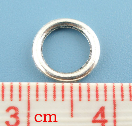 Picture of 300 PCs 8mm Dia., 1.5mm(15 gauge) Zinc Based Alloy Closed Soldered Jump Rings Findings For Jewelry Making Antique Silver Color Round