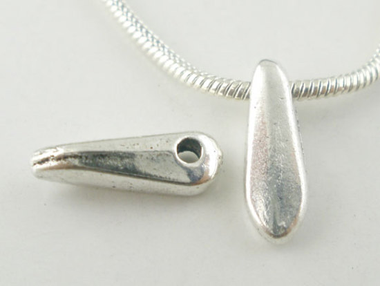 Immagine di Lega di Zinco Separatori Perline Irregolare Argento Antico Nulla Disegno Circa 10.0mm x 3.0mm, Foro:Circa 1.2mm, 100 Pz
