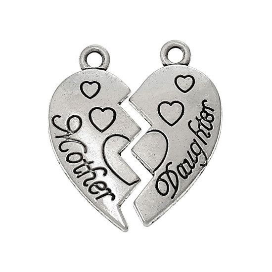 Immagine di Lega di Zinco Charm Ciondoli Cuore spezzato Argento Antico Lettere Disegno Messaggio " Mother & Daughter "Intagliato 24mm x 11mm 24mm x 12mm, 30 Seri