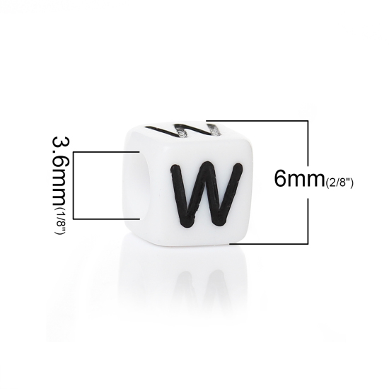 Image de Perle en Acrylique Cube Blanc Alphabet/Lettre "W" Noir 6mm x 6mm, Taille de Trou: 3.6mm, 500 PCs