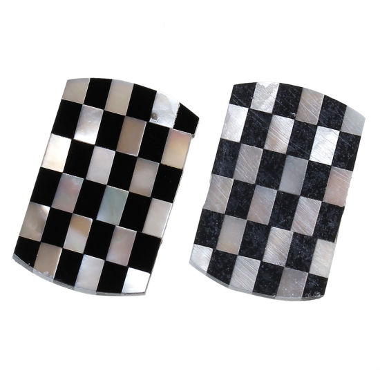 Picture of Shell Embellishments Findings Rectangle Natural Black AB Color Lattice Pattern 19.0mm( 6/8") x 12.0mm( 4/8") , 1 Piece