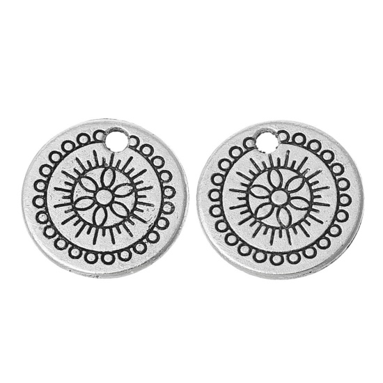 Immagine di Lega di Zinco Charm Ciondoli Tondo Argento Antico Fiore Scolpito 14mm Dia, 20 Pz
