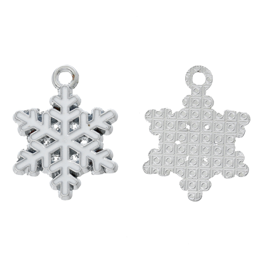 Bild von Zinklegierung Charm Anhänger Weihnachten Schneeflocke Silberfarbe Weiß Emaille 24mm x 19mm, 10 Stück