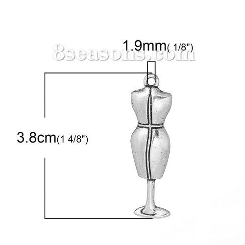 Image de Pendentifs en Alliage de Zinc 3D Vêtement Argent Vieilli 38mm x 11mm, 10 Pcs