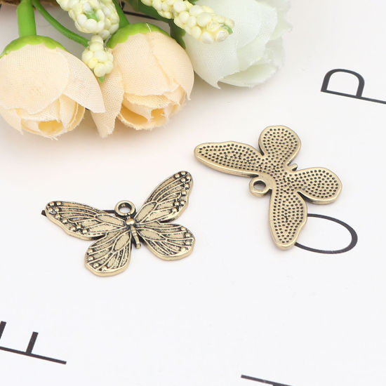 Изображение Zinc Based Alloy Insect Pendants Butterfly Animal Gold Tone Antique Gold 30mm x 19mm, 5 PCs