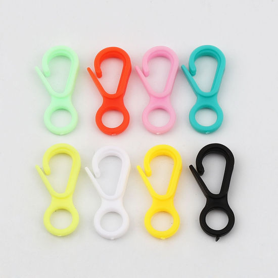 Picture of Plastic Lobster Clasp Findings Black 33mm x 15mm, 100 PCs