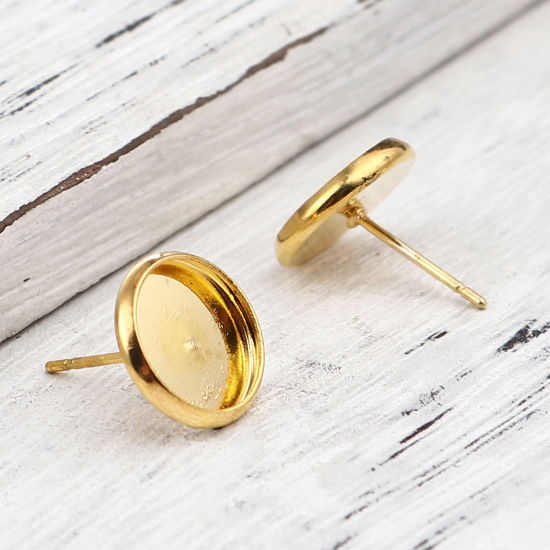 Iron Based Alloy Cabochon Settings Ear Post Stud Earrings Findings Round Gold Plated (Fit 10mm Dia.) 12mm Dia., Post/ Wire Size: (21 gauge), 30 PCs の画像
