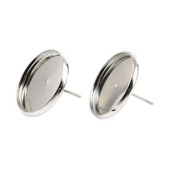 Iron Based Alloy Cabochon Settings Ear Post Stud Earrings Findings Round Silver Tone (Fit 18mm Dia.) 20mm Dia., Post/ Wire Size: (21 gauge), 30 PCs の画像