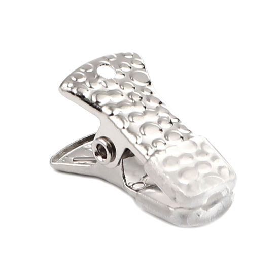 Picture of Silicone Clips Used to Clamp the Mouth Mask Silver Tone Carved Pattern 20mm x 10mm, 10 PCs