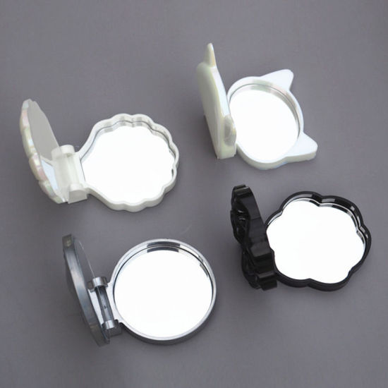Picture of Glass Mold For Jewelry Making Mirror Lens Shell White 56mm x 56mm, 1 Set ( 10 PCs/Set)