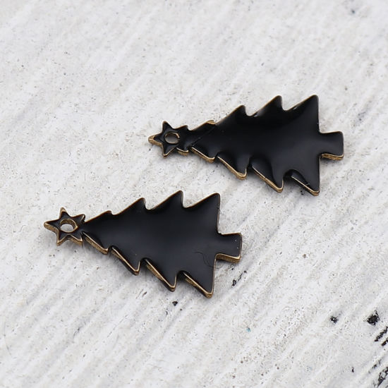 Bild von Messing Emaillierte Pailletten Charms Weihnachten Weihnachtsbaum Messingfarbe Schwarz 14mm x 7mm, 10 Stück