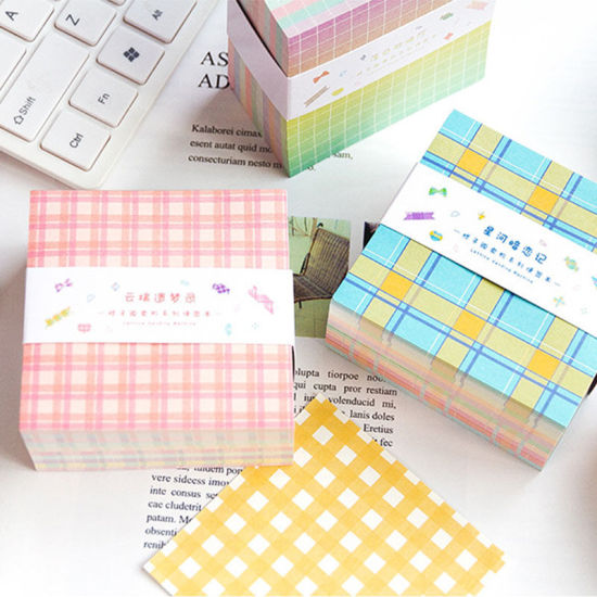 Picture of (400 Sheets) Paper Memo Notepad Stationery Multicolor Grid Checker 8cm x 8cm, 1 Copy