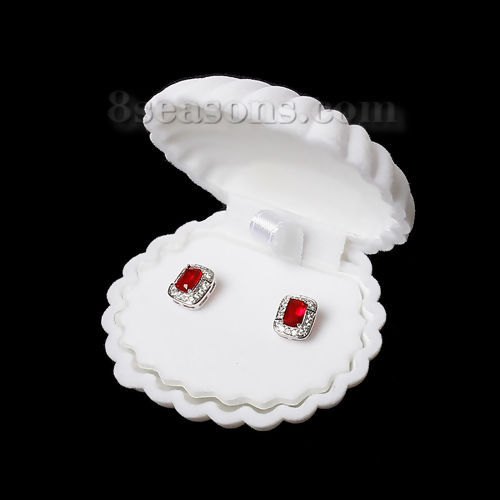 Picture of Plastic & Velvet Jewelry Earrings Necklace Gift Boxes Shell White 59mm(2 3/8") x 53mm(2 1/8"), 1 Piece