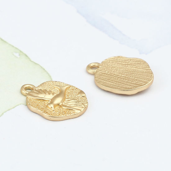 Bild von Zinklegierung Charms Rund Matt Gold Vogel 18mm x 14mm, 5 Stück