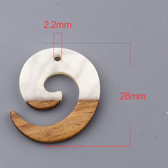 Immagine di Legno & Resina Charm Resina Effetto Legno Charms Turbine Bianco Sporco 28mm x 24mm, 3 Pz