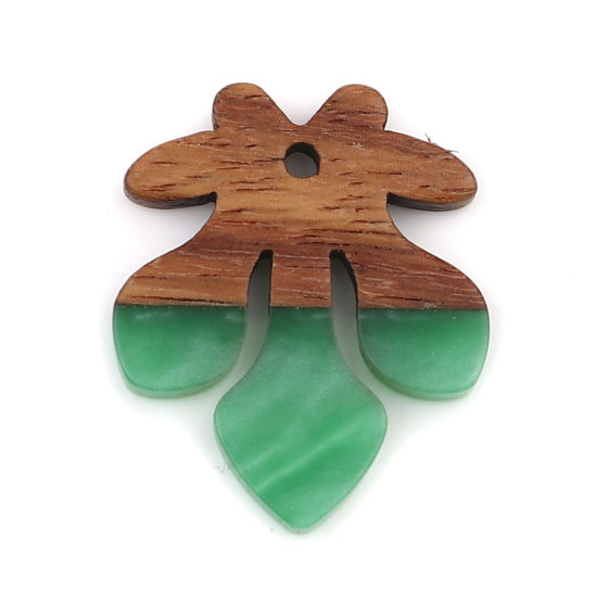 Image de Breloques en Résine & Bois Naturel Résine à Effet de Bois Naturel Feuille Vert 28mm x 23mm, 3 Pcs