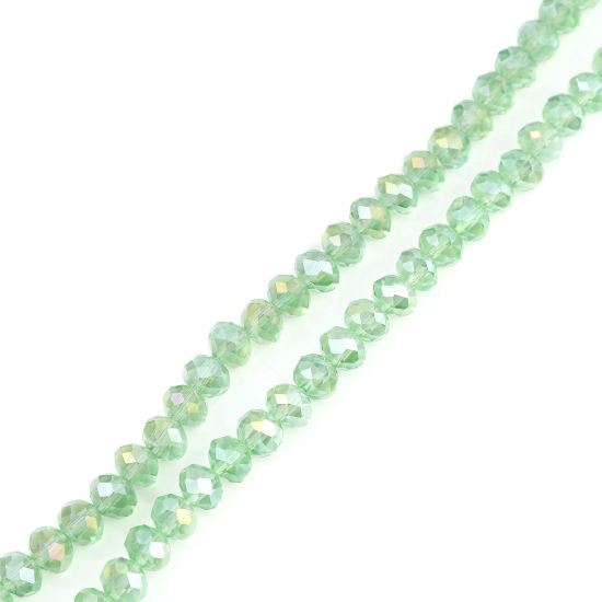 Bild von Glas Perlen Rund Hellgrün AB Farbe Plattiert Facettiert ca. 6mm D., Loch: 1.4mm, 43cm - 42.5cm lang, 2 Stränge (ca. 90 Stück/Strang)