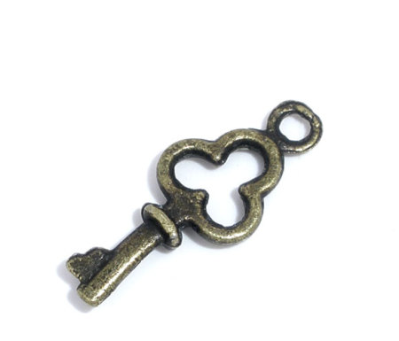 Immagine di 200 Pz Ottone Charms Bronzo Antico Chiave 16mm x 6mm