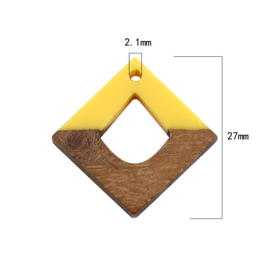 Bild von 5 Stück Natürliches Holz-Effekt Harz Charms Raute Zufällig Gemischte Farben 27mm x 27mm