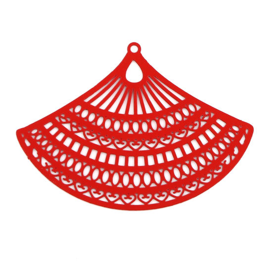 Bild von 5 Stück Eisenlegierung Filigran Stempel Verzierung Anhänger Rot Matt Fächer-Form Spritzlackierung 53mm x 38mm