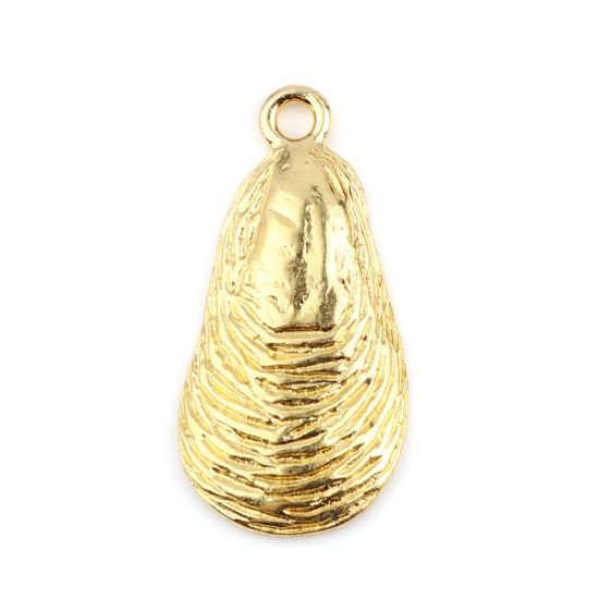 Picture of Zinc Based Alloy Pendants Shell Gold Plated 32mm x 16mm, 10 PCs