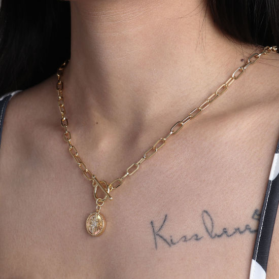 Image de 1 Pièce Collier à Pendentif Chaîne de Trombone Bijoux d'Océan en Laiton Placage Sous Vide Écologique Simple & Décontracté Plaqué Or Véritable 18K Tortue de Mer Pour Femmes Fête 57cm long