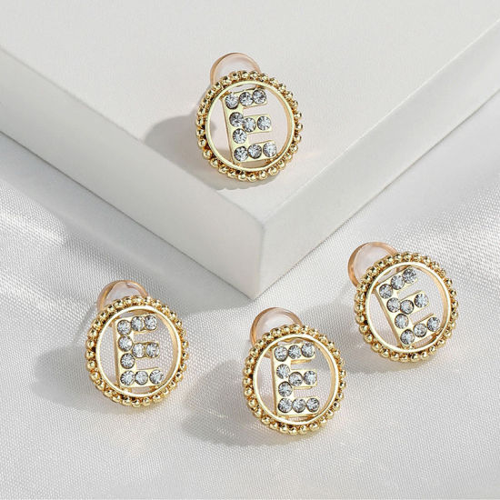Imagen de Zamak Pendientes Oro Real Chapado Ronda Mayúscula Letra Mensaje " E " Transparente Rhinestone 15mm Diámetro, Post/ Wire Size: (21 gauge), 2 Unidades