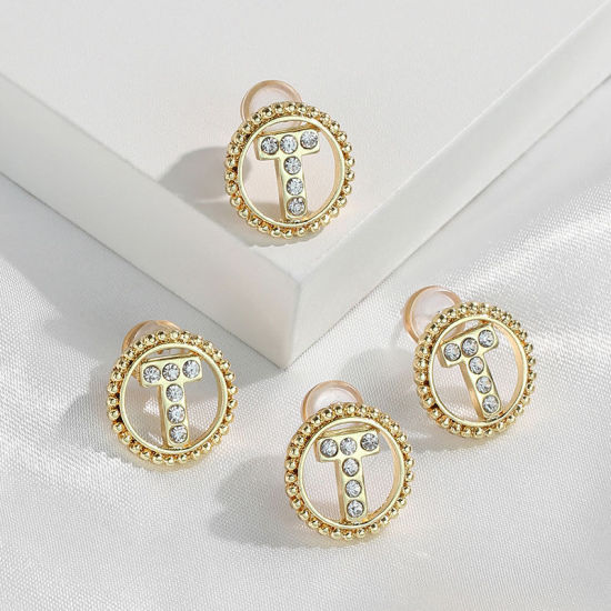 Imagen de Zamak Pendientes Oro Real Chapado Ronda Mayúscula Letra Mensaje " T " Transparente Rhinestone 15mm Diámetro, Post/ Wire Size: (21 gauge), 2 Unidades